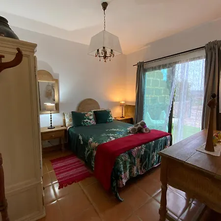 Casas Alberto Teleworking Solo Adultos